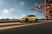 高颜值运动轿跑，零跑Lafa5开启预售10.58万元起