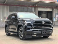 2024款丰田红杉加版3.5T 灰车黑内现车